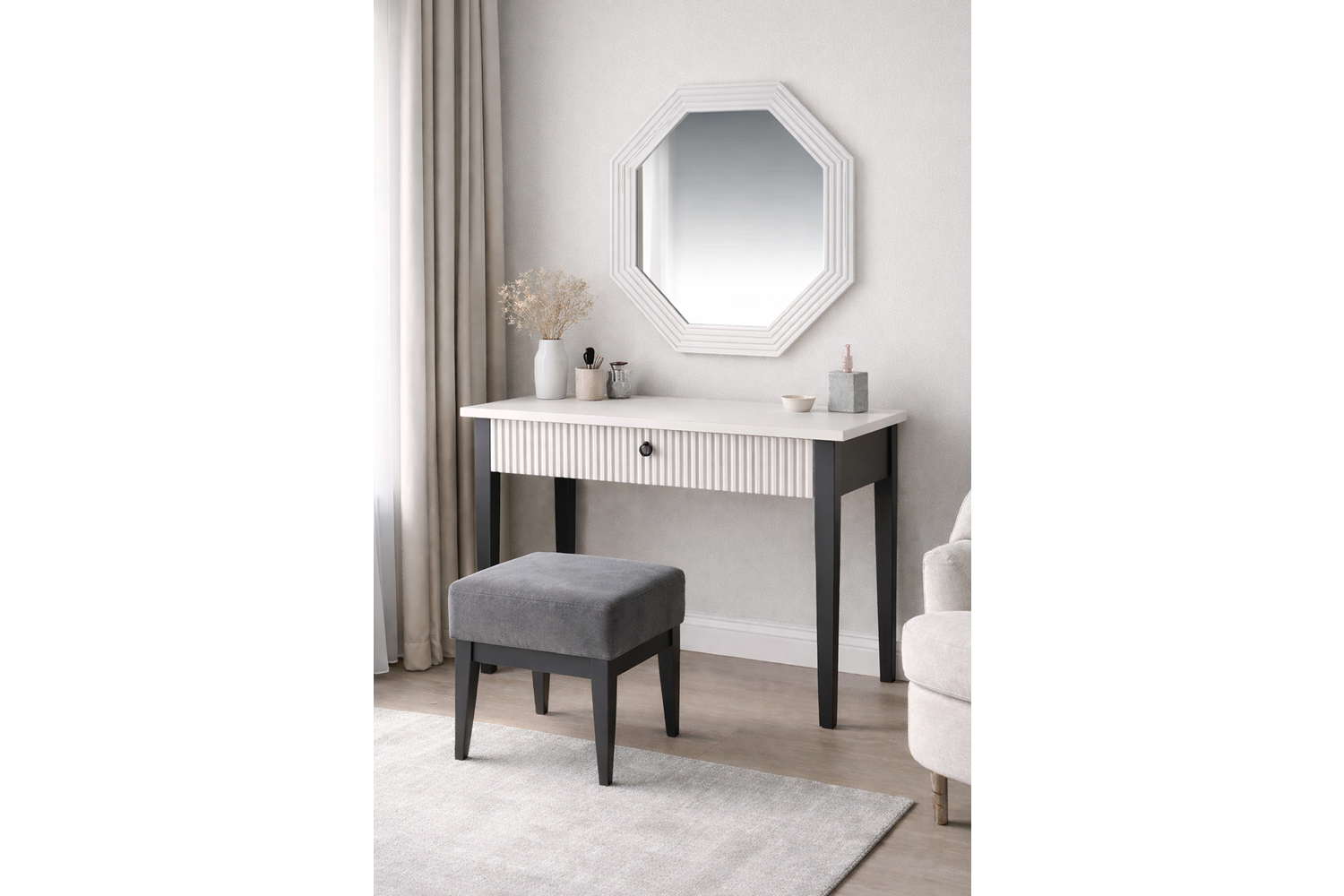 Туалетные столы - изображение №4 "Туалетный стол Хилтон с выдвижным ящиком"  на www.Angstrem-mebel.ru